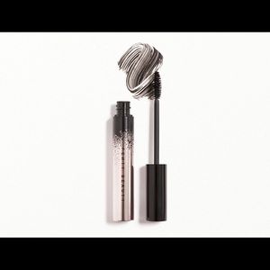 FENTY BEAUTY  Frontal Volume Lift & Curl Mascara